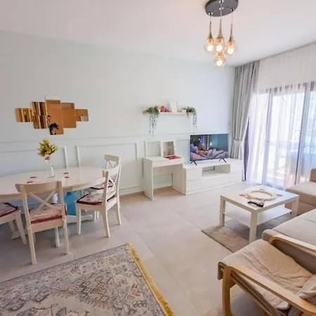 Seaview Oasis *