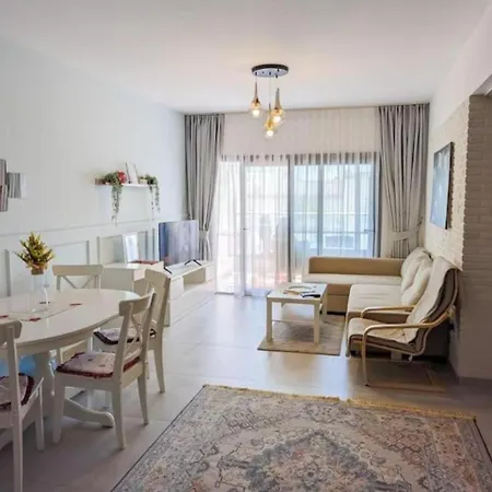 Seaview Oasis شقة